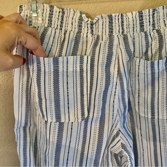 SO Linen Pants Medium White Blue Striped Smocked Waistband Ties Pockets - Picture 6 of 13